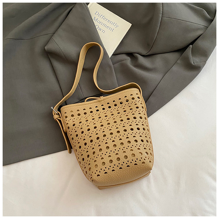 Summer popular hollow out big  - Women Bags Zadig recension och pris
