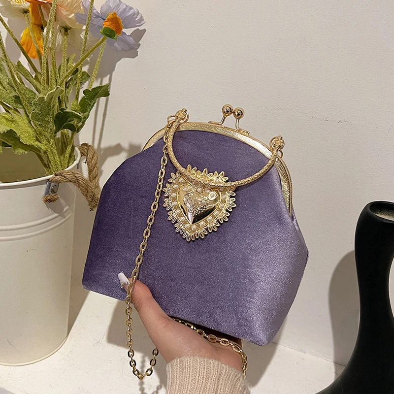 Chains Velvet Frame Heart Dinn - Women Bags In Sale recension och pris